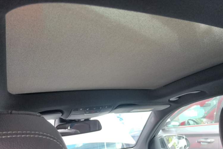 Used Mercedes-Benz GLC 2016 GLC 300 4MATIC Dynamic Model