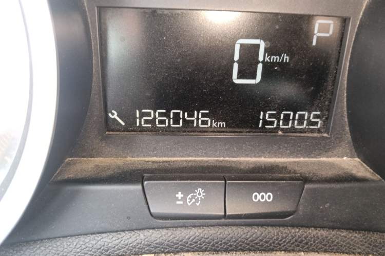 Used Peugeot 408 2014 1.8L Automatic Luxury Edition Odometer Close Up