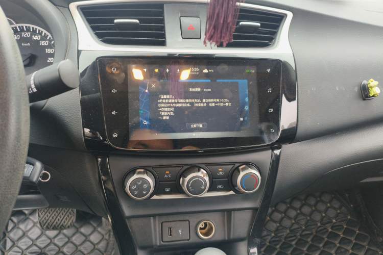 Used Nissan Sylphy 2021 Classic 1.6XL CVT Luxury Edition Audio And AC Panel