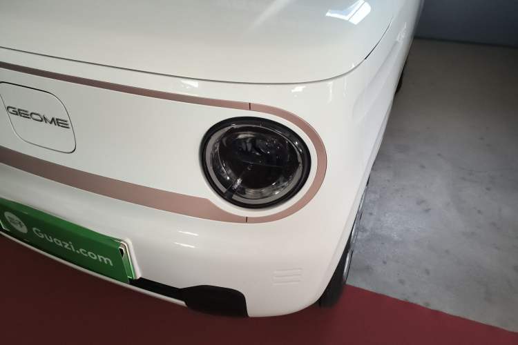 Used Geely Galaxy Panda 2024 Panda Mini 200km Endurance Bear