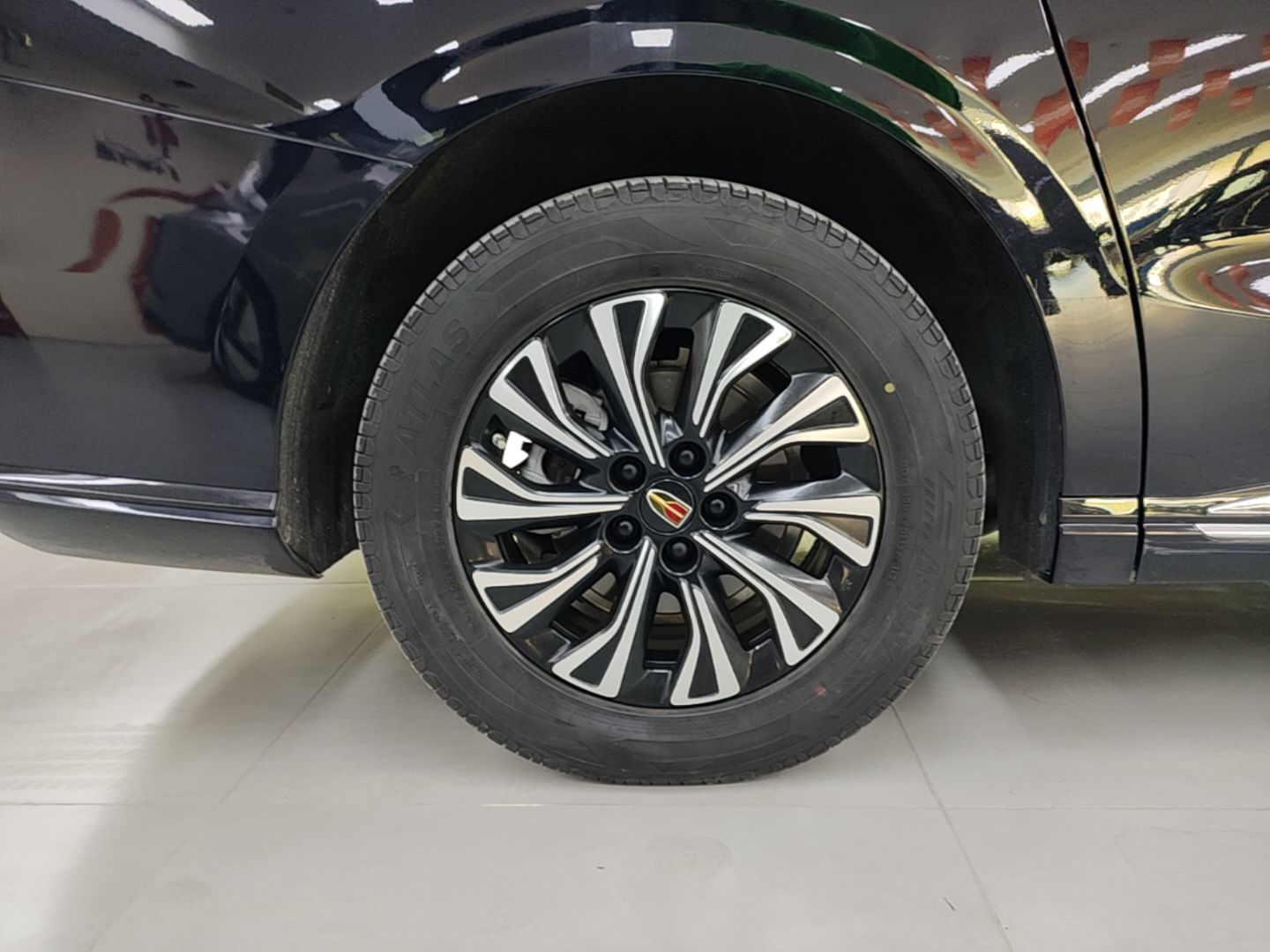Hongqi HQ9 2024 2.0T Business Edition - Official — снимка 11