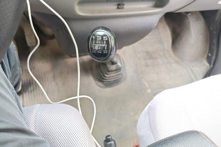 Used Ford Classic Transit 2013 2.8T Facelifted Diesel Van - Short Wheelbase Mid-Roof Model JX493ZLQ4
