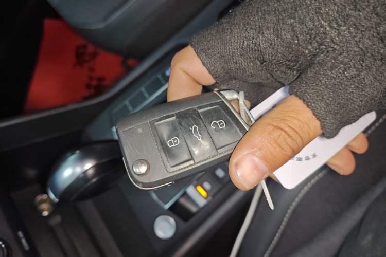 Used Volkswagen Tiguan L 2022 330TSI Automatic Two-Wheel Drive Comfort Edition