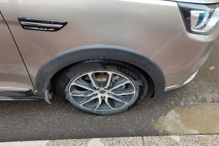 Used FORTHING SX6 2016 1.6L CVT Elite Edition