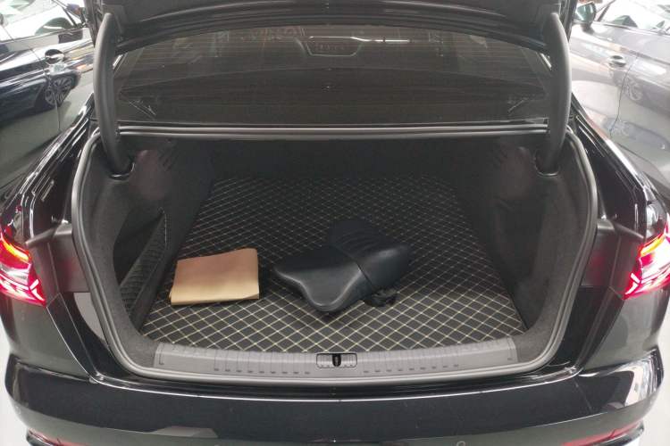 Used Audi A6L 2025 Revised 45 TFSI Prestige Dynamic Edition
