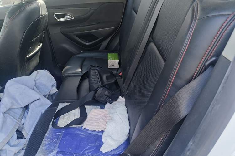 Used Buick Encore 2015 1.4T Automatic Two-Wheel Drive Urban Elite Version