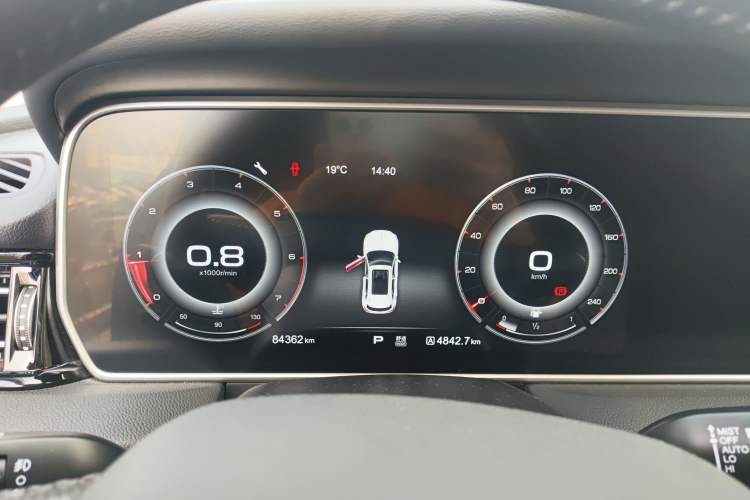 Used Hongqi HS5 2019 2.0T Smart Connect Flagship All-Wheel-Drive Version Instrument Cluster