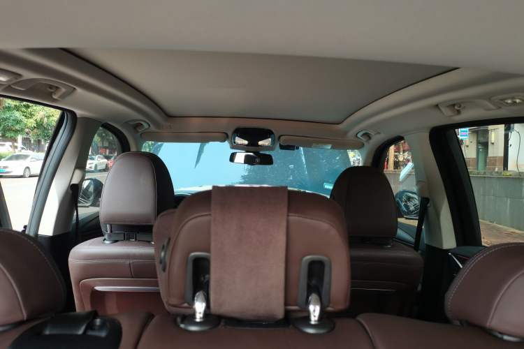 Used BMW X3 2022 xDrive30i Luxury Model M Night Sky Package Headliner