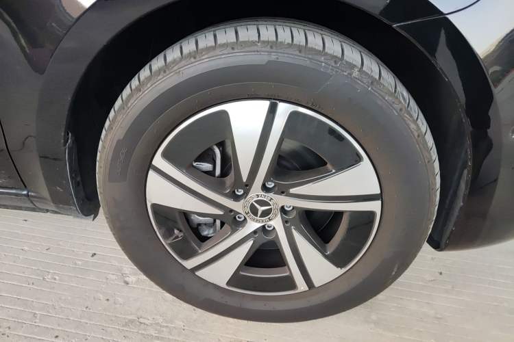 Used Mercedes-Benz Vito 2025 2.0T Business 7-Seater