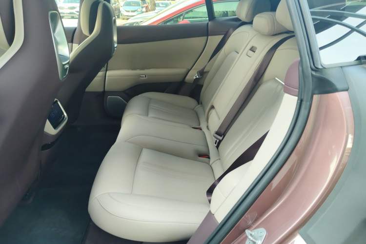 Used Xiaomi Auto YU7 2025 Ultra-Long Range Rear-Wheel Drive Version
