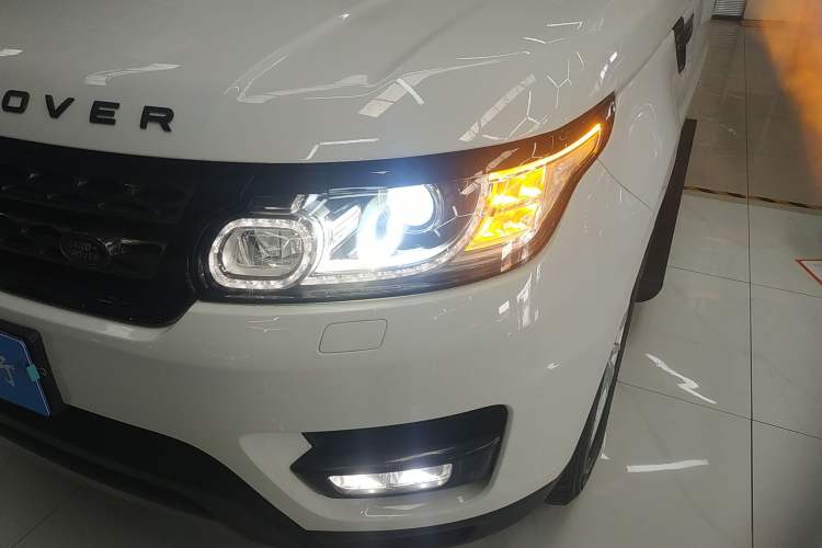 Used Land Rover Range Rover Sport 2016 3.0 SC V6 SE