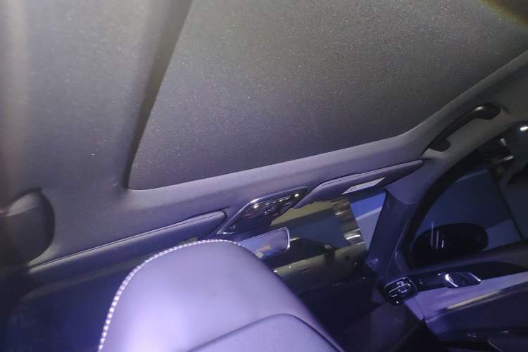 Used Lynk & Co 03 2022 2.0TD DCT JingPro
