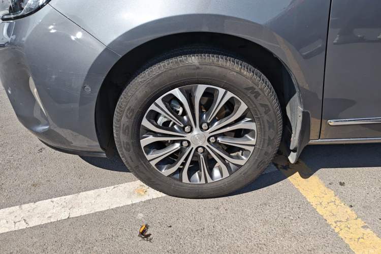 Used Buick GL8 2021 Land Cruiser Executive Class 652T Smart Luxury Model