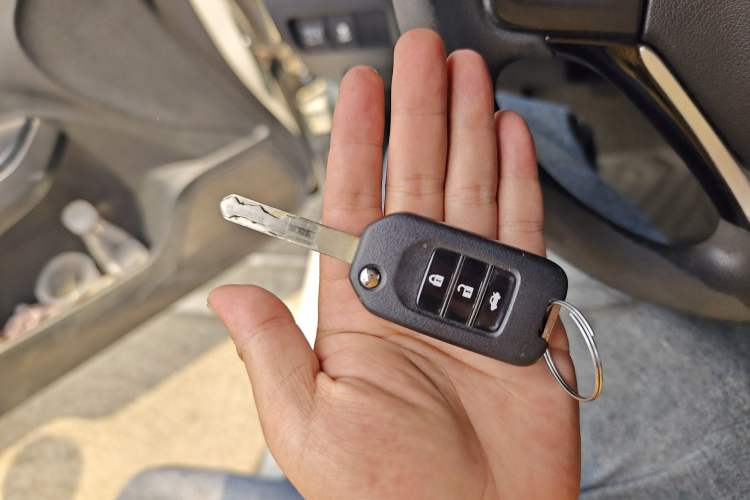 Used Honda Crider 2016 1.8L CVT Comfort Version Vehicle Key