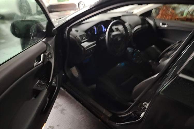 Used Honda Spirior 2013 2.4L Prestige Edition
