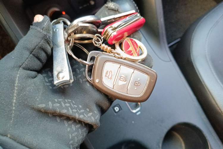 Used Hyundai ix35 2015 2.0L Automatic 2WD Smart Version China V Standard
