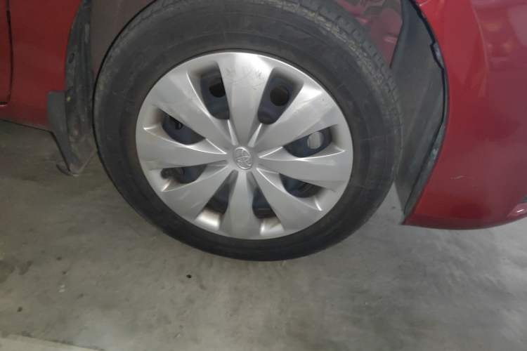 Used Toyota YARiS L Zhi Xuan 2021 1.5L CVT Leading Edition Right Front Wheel Hub