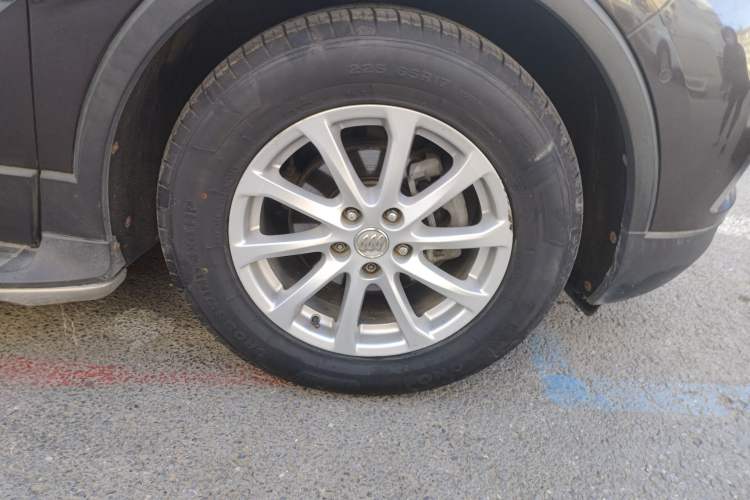 Used Buick Envision 2017 20T Two-Wheel Drive Luxury Model
