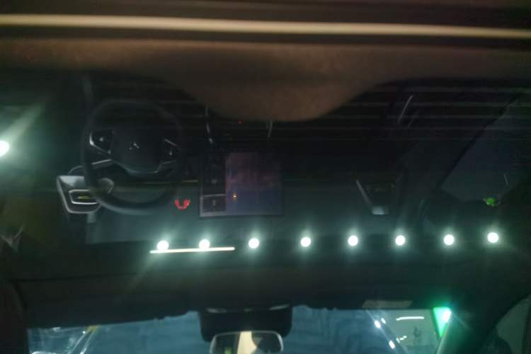 Used ARCFOX Alpha S5 2025 Facelifted 668MAX Divine Journey Edition 200kW
