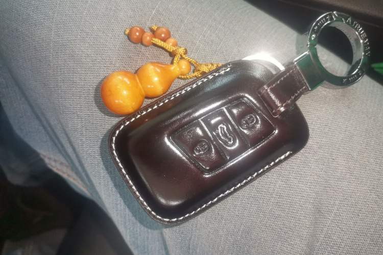 Used Volkswagen Magotan 2019 330TSI DSG Luxury Version China VI Standard Vehicle Key