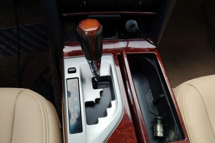 Used Toyota Camry 2012 2.0G Luxury Edition