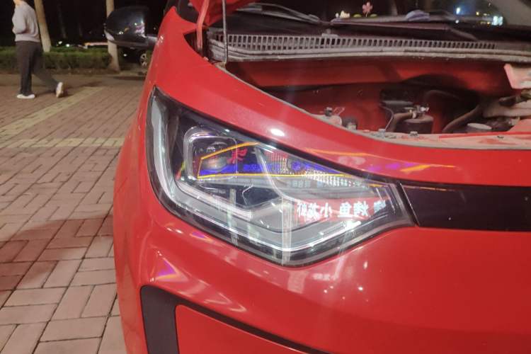 Used SOL E10X 2021 302 km Range Luxury Version 30.2 kWh