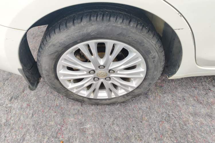 Used Buick GT 2015 15N Automatic Deluxe Edition