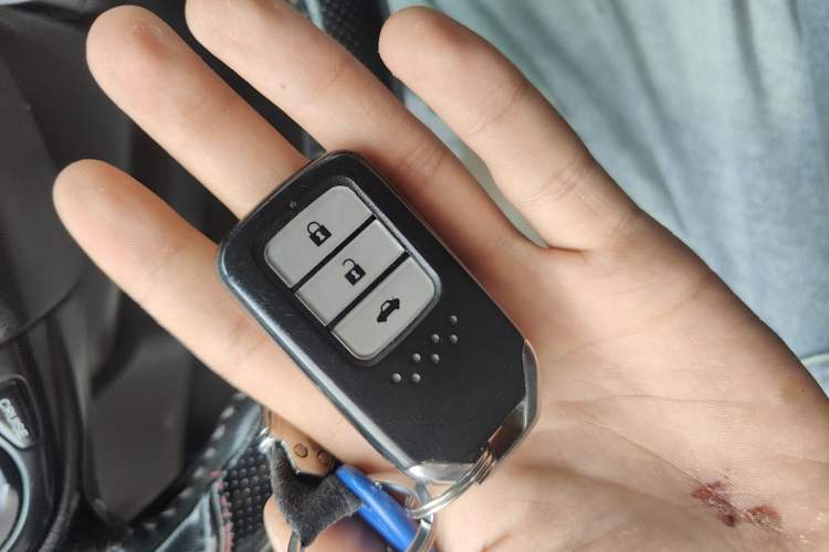 Used Honda CR-V 2012 2.4L four-wheel drive luxury version
