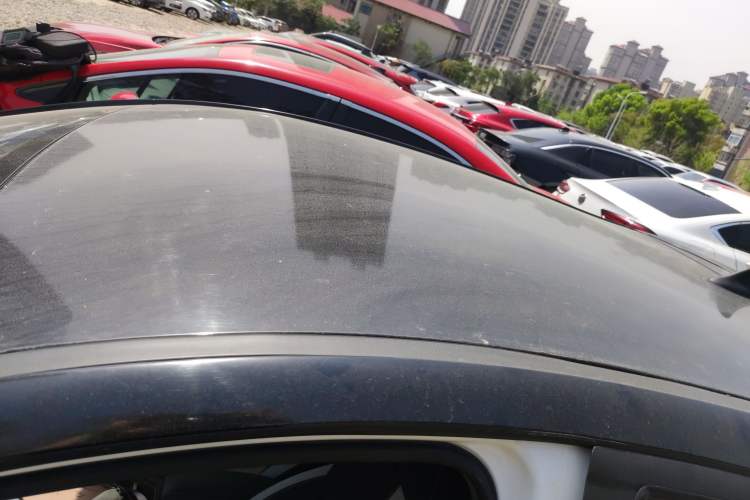 Used SOL E10X 2021 302 km Range Fashion Edition 31.4 kWh
