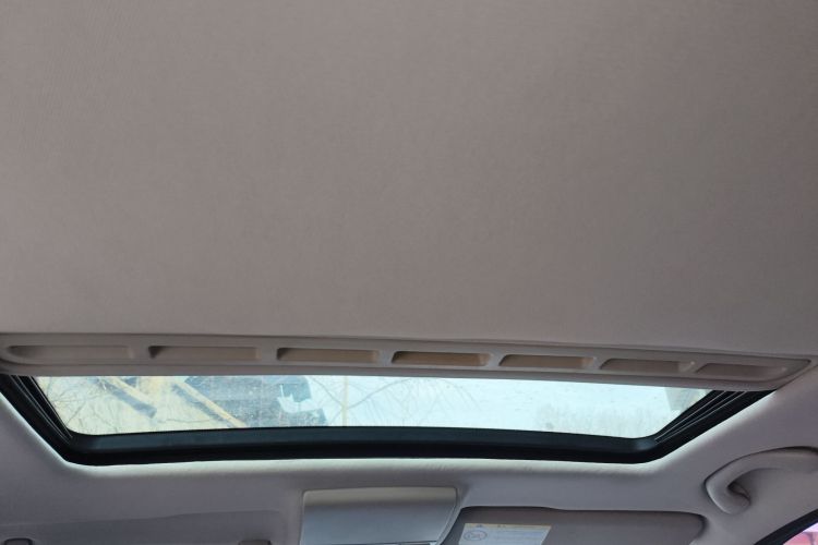 Used Volkswagen Lavida 2015 1.6L Manual Comfort Edition