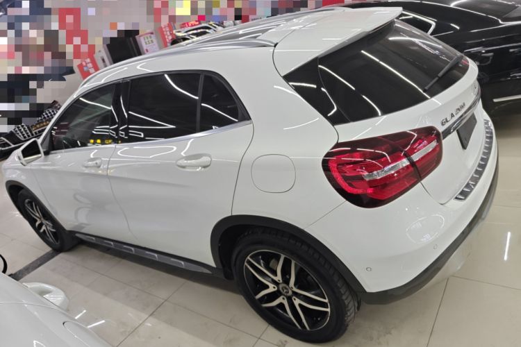 Used Mercedes-Benz GLA 2017 GLA 200 Fashion Model