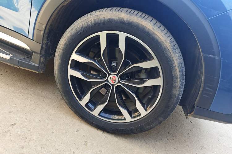 Used Roewe RX5 2016 30T Two-Wheel Drive Automatic Internet Smart Edition