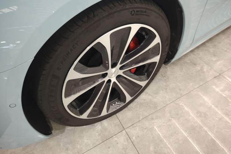 Used Hima Luxeed S7 2025 785 km Ultra
