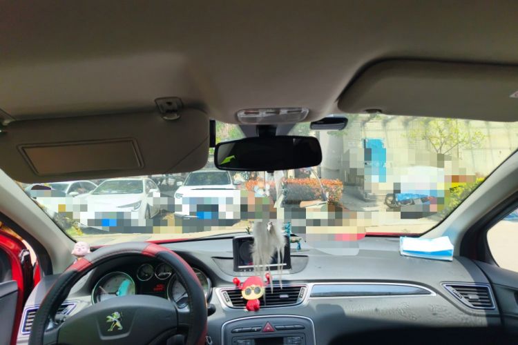 Used Peugeot 308 2014 Enjoy Edition Classic 1.6L Manual YouShang Model
