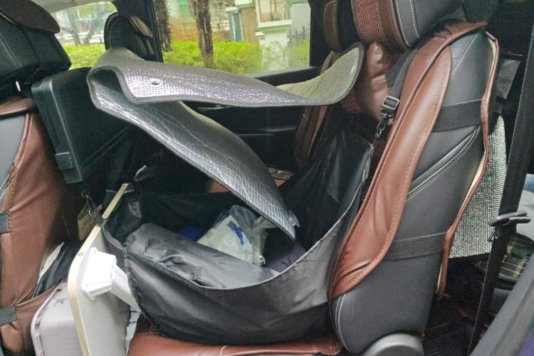 Used SAIC MAXUS G50 2019 1.5T First Edition Automatic Luxury Version 6 Seats
