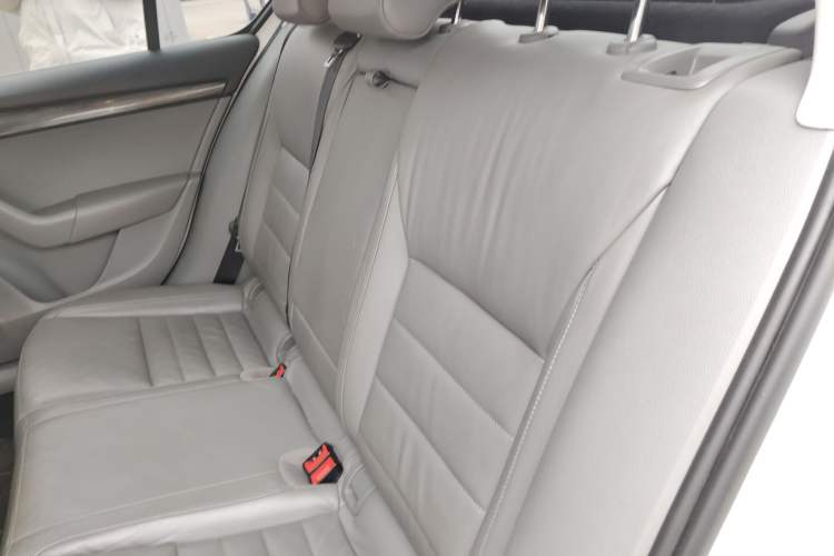 Used Skoda Octavia 2015 1.6L Automatic Yijun Edition