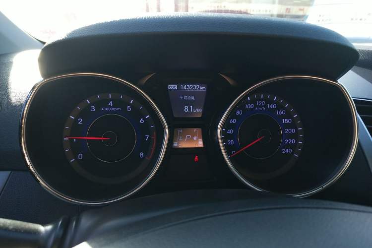 Used Hyundai Elantra (5th Generation / Langdong) 2015 1.6L Automatic Leading Model