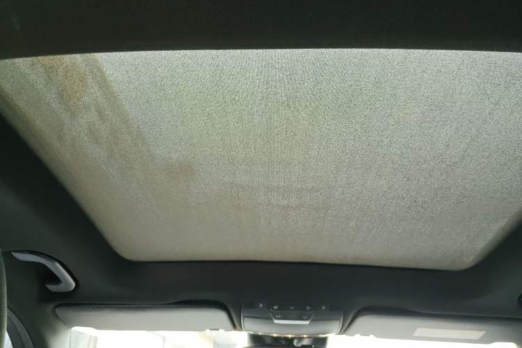 Used Mercedes-Benz GLC 2017 GLC 260 4MATIC Luxury Model
