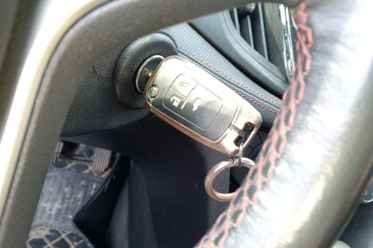 Used Chevrolet Monza 2020 Light Hybrid RS 330T Automatic Comfort Edition