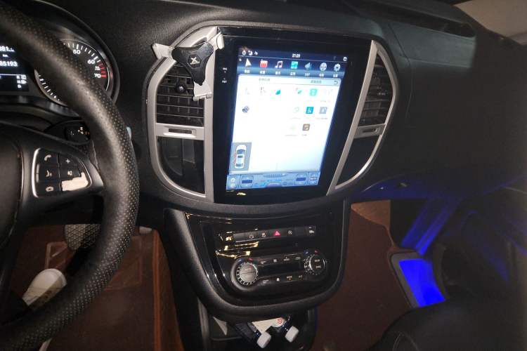 Used Mercedes-Benz Vito 2016 2.0T Business Edition
