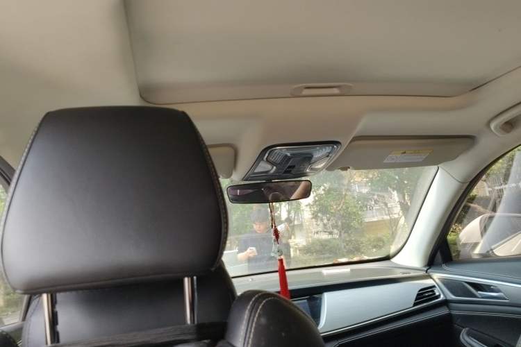 Used CHANGAN CS85 COUPE 2019 2.0T Automatic Version China V Standard Headliner