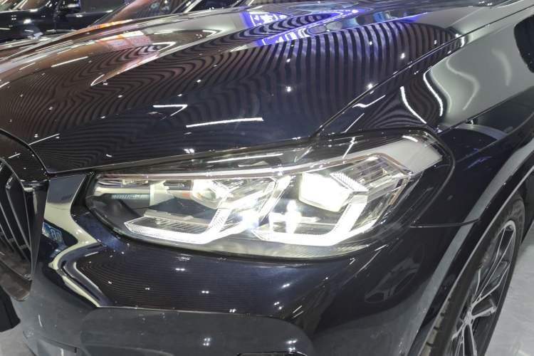 Used BMW X3 2023 xDrive30i Leading Model M Night Edition Package Left Front Headlight