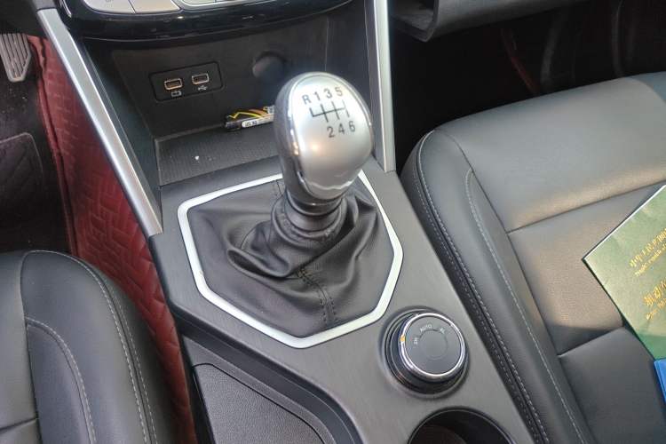 Used Great Wall Poer 2019 2.0T Commercial Version Manual Diesel 4x4 Elite Long-Box GW4D20M
