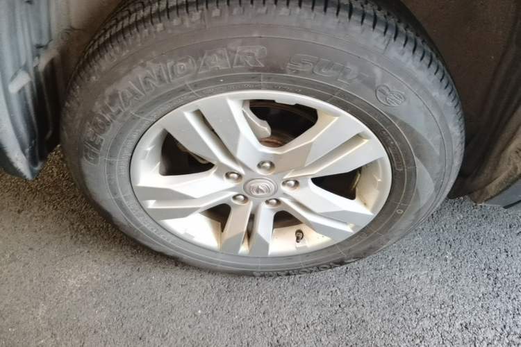 Used CHANGAN CS75 2016 1.8T Automatic Elite Model China V Standard