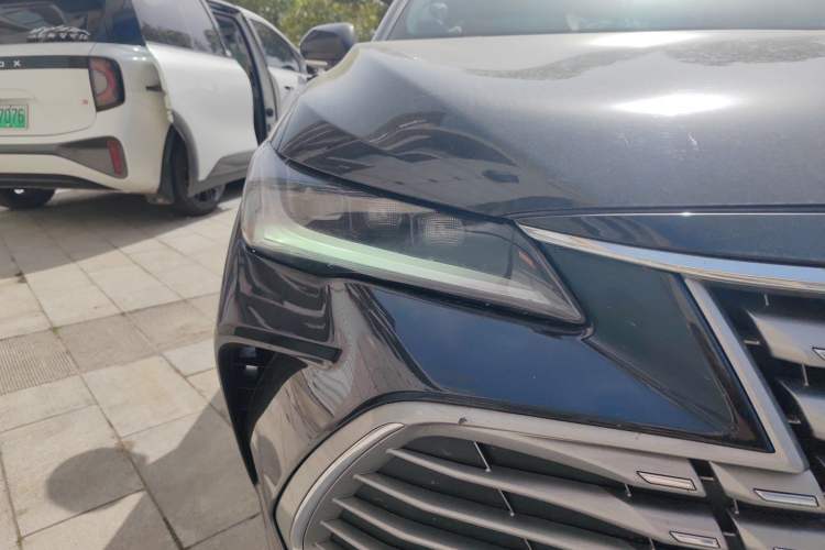 Used Toyota Avalon 2024 Dual-Motor 2.0L Premium Edition Right Front Headlight