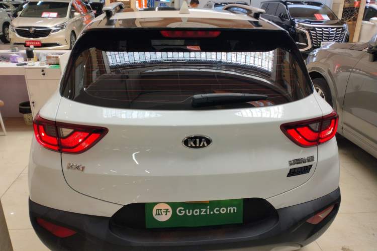 Used Kia kx1 Stonic 2021 1.4L CVT Fun & Sunroof Model
