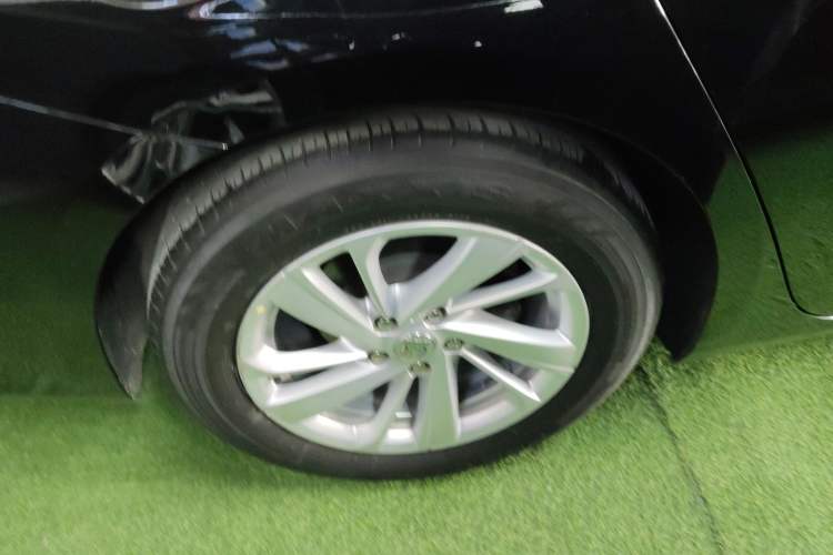 Used Buick LaCrosse 2023 Restyled 25T Cross-Country Edition
