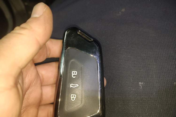 Used Volkswagen Tavendor 2023 380TSI Four-Wheel Drive R-Line Cruise Edition