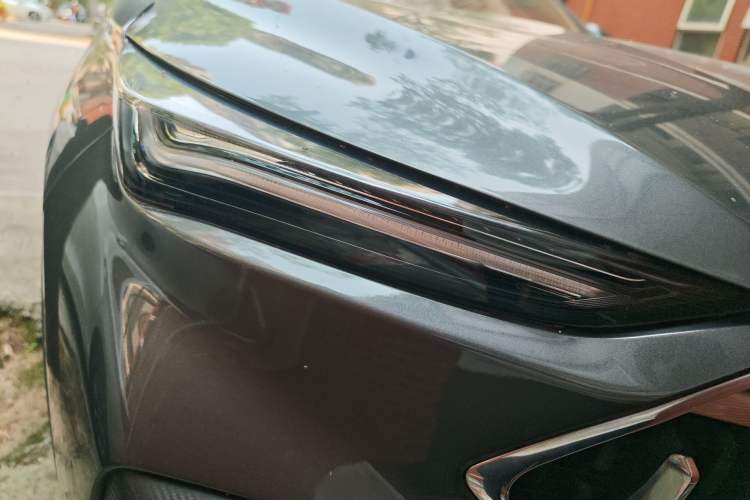 Used CHANGAN OSHAN X5 2021 1.5T DCT Prestige Edition Right Front Headlight