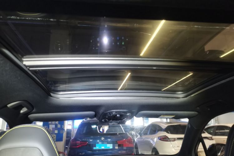 Used Lynk & Co 06 2023 Remix 1.5T Dynamic Halo Headliner